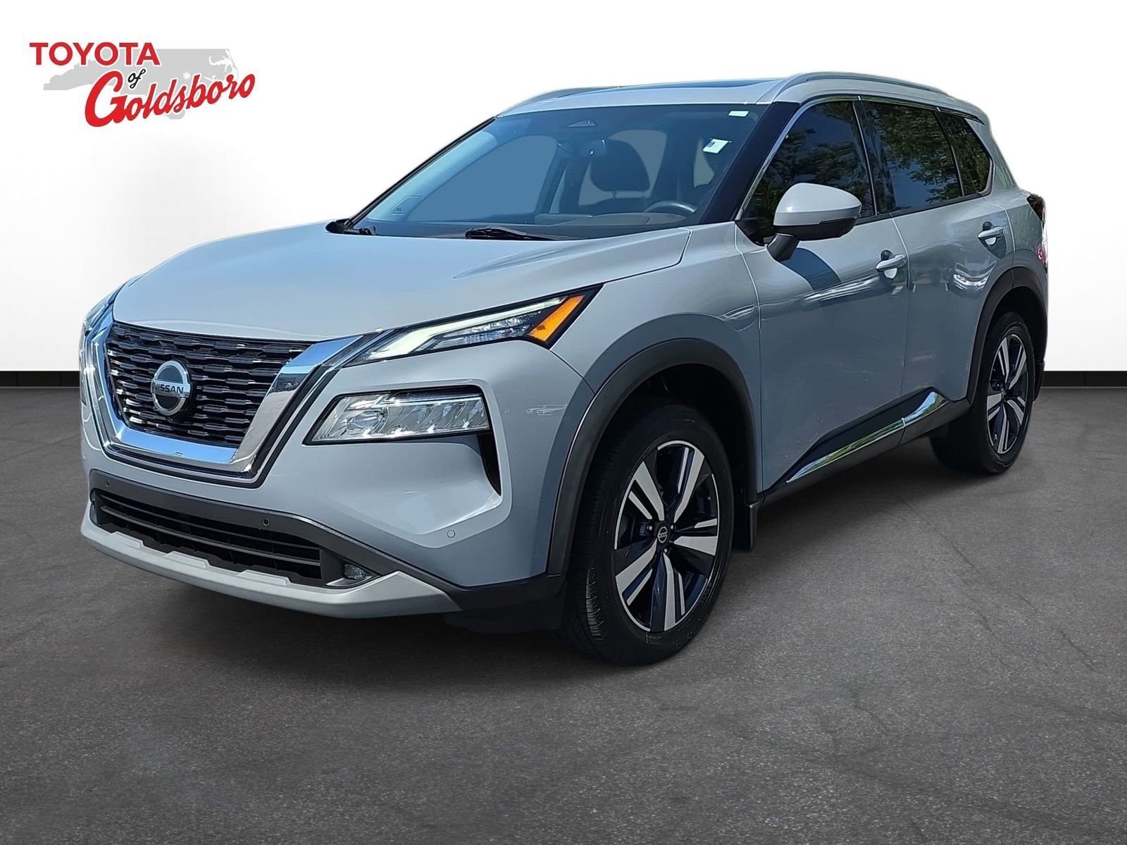 2021 Nissan Rogue SL FWD's photo