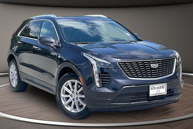 Used 2023 Gray Cadillac Luxury image 10