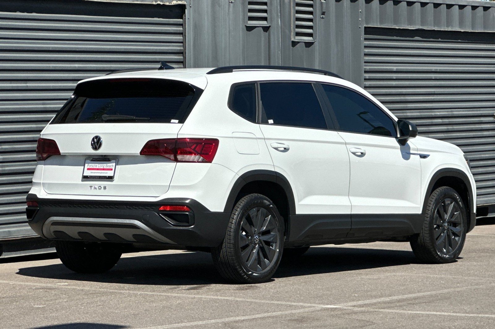 Used 2024 WHITE Volkswagen S image 8