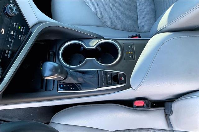 2021 Toyota Camry XLE - Photo 14