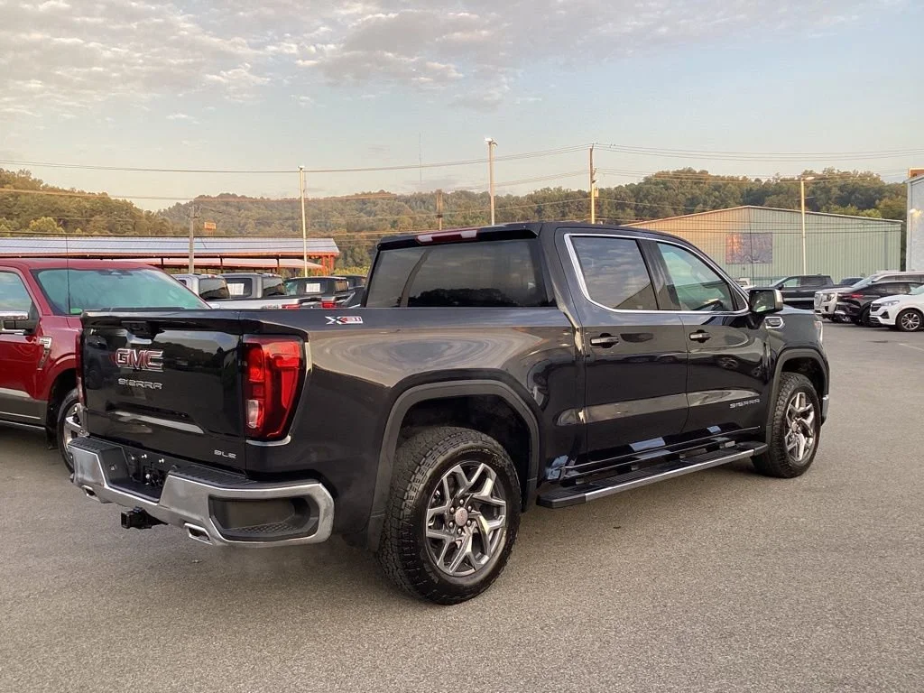 2026 GMC Sierra 1500 SLE - Photo 20