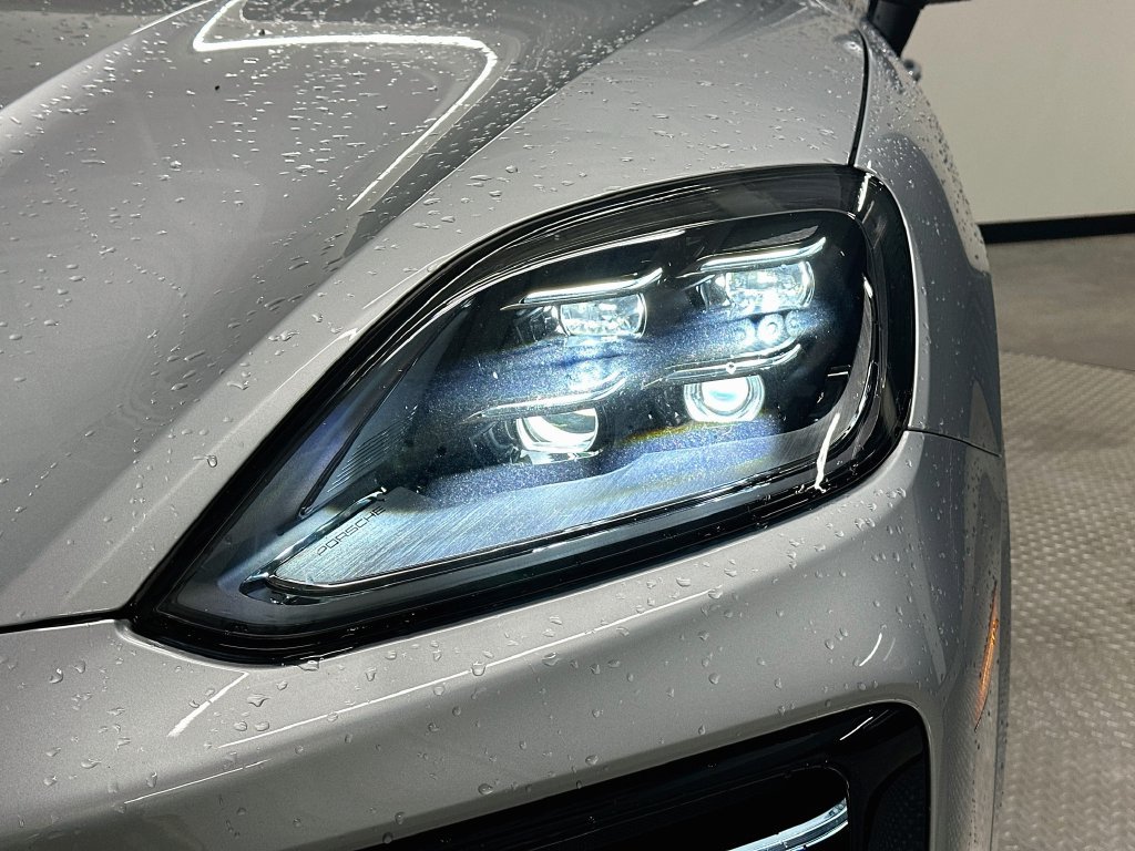 Used 2026 Dolomite Silver Metallic Porsche  image 32