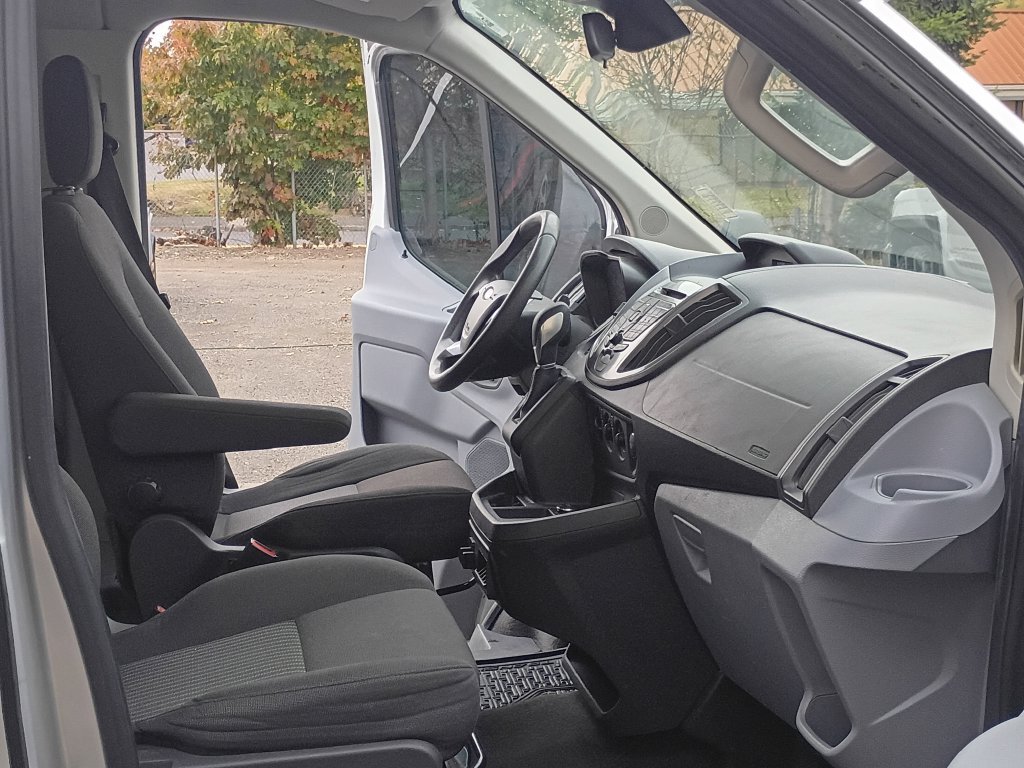 Used 2015 Ingot Silver Ford XLT image 20