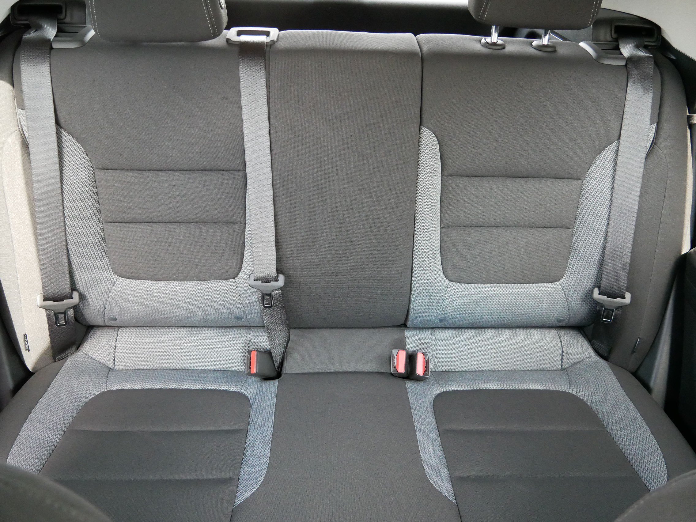 Used 2022 Satin Steel Metallic Chevrolet LT image 13