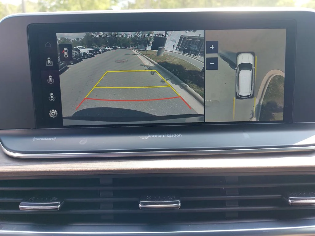 Used 2022 Gray Kia SX image 23