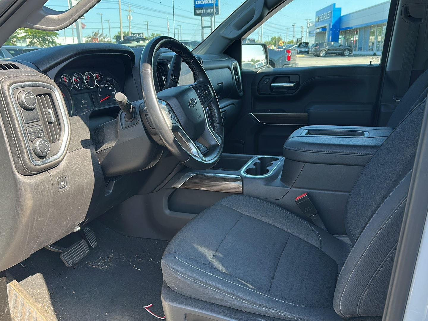 Used 2021 Summit White Chevrolet RST image 7