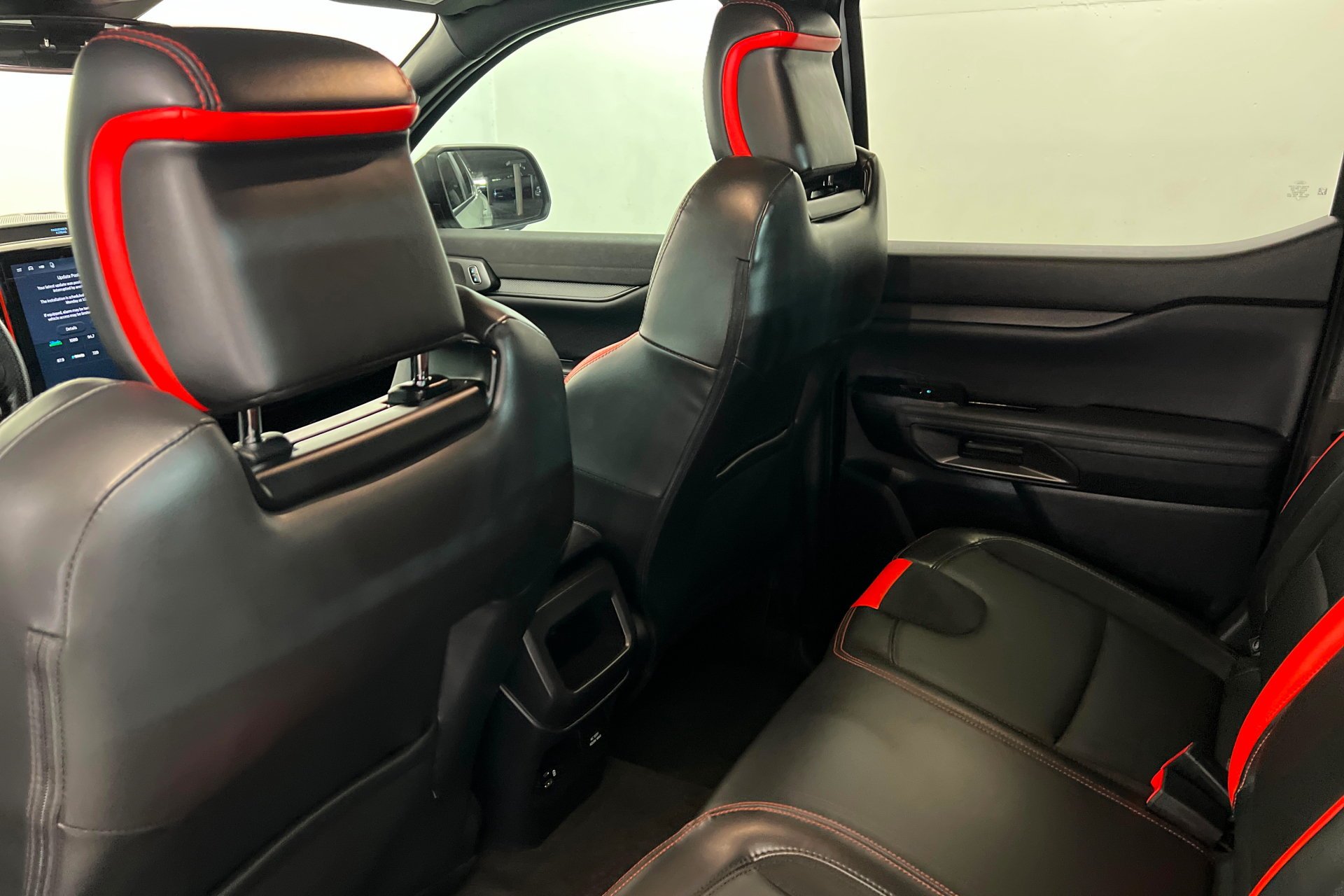 Used 2024 CACTUS GRAY Ford Raptor image 21