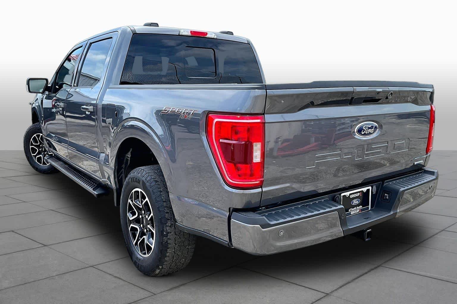Used 2023 Carbonized Gray Metallic Ford XLT image 12