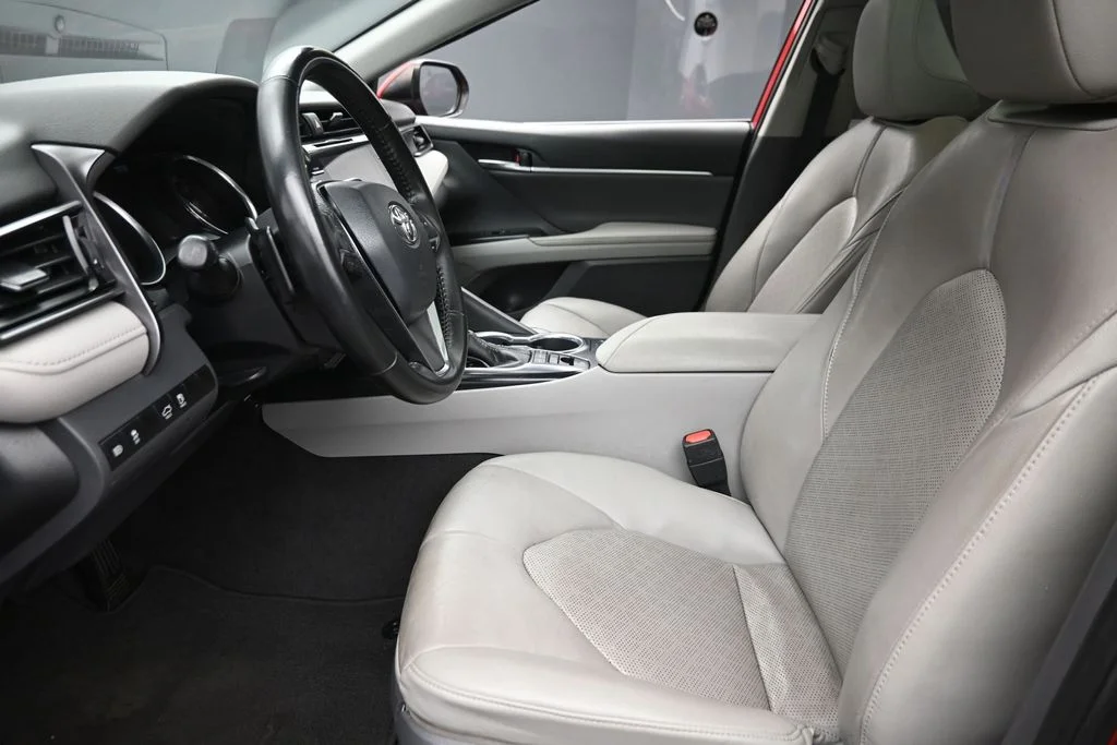 Used 2020 Red Toyota XSE image 16