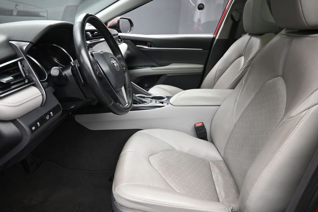Used 2020 Red Toyota XSE image 16