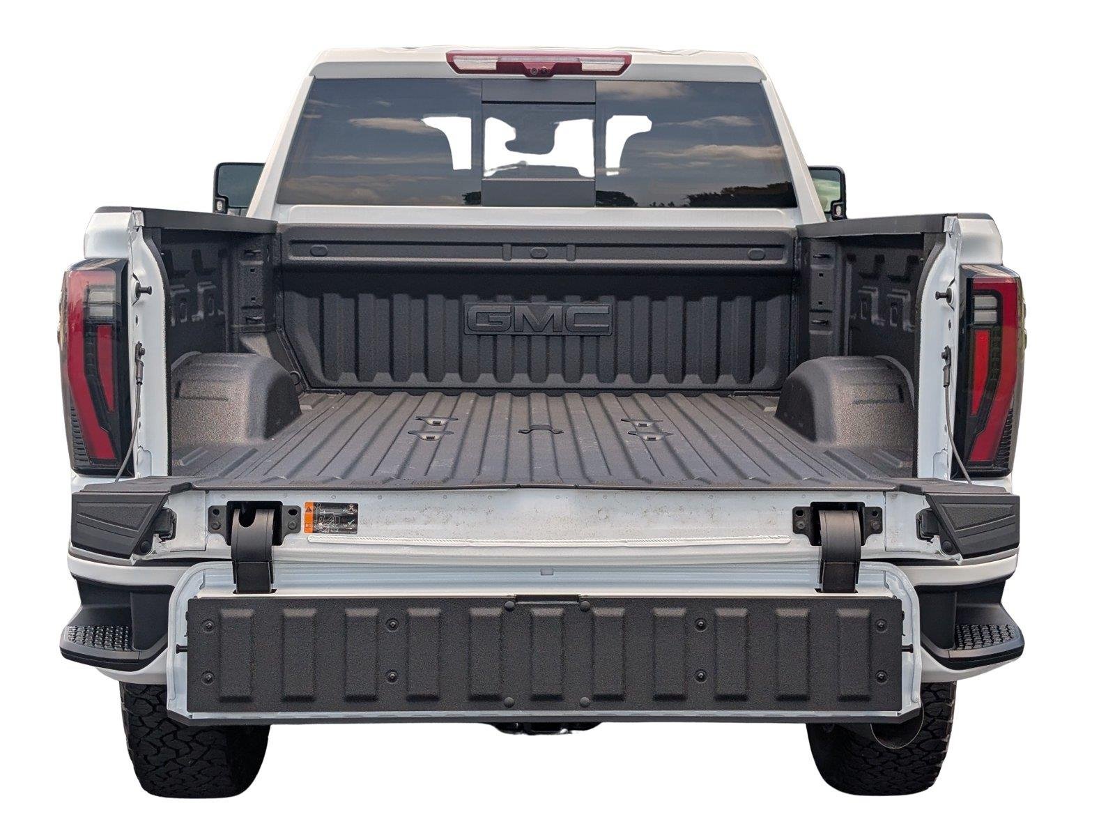 New 2026 Summit White GMC AT4 image 5