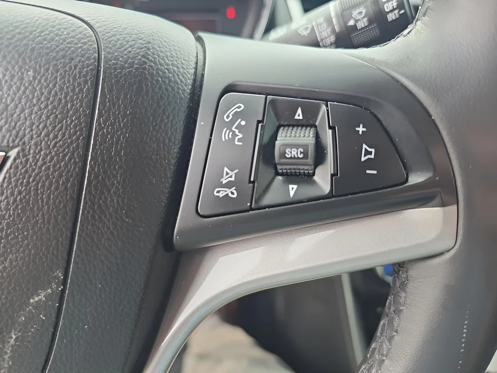 Used 2019 Black Chevrolet 1LT image 15