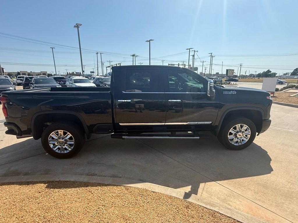 Used 2024 Black Chevrolet High Country image 6