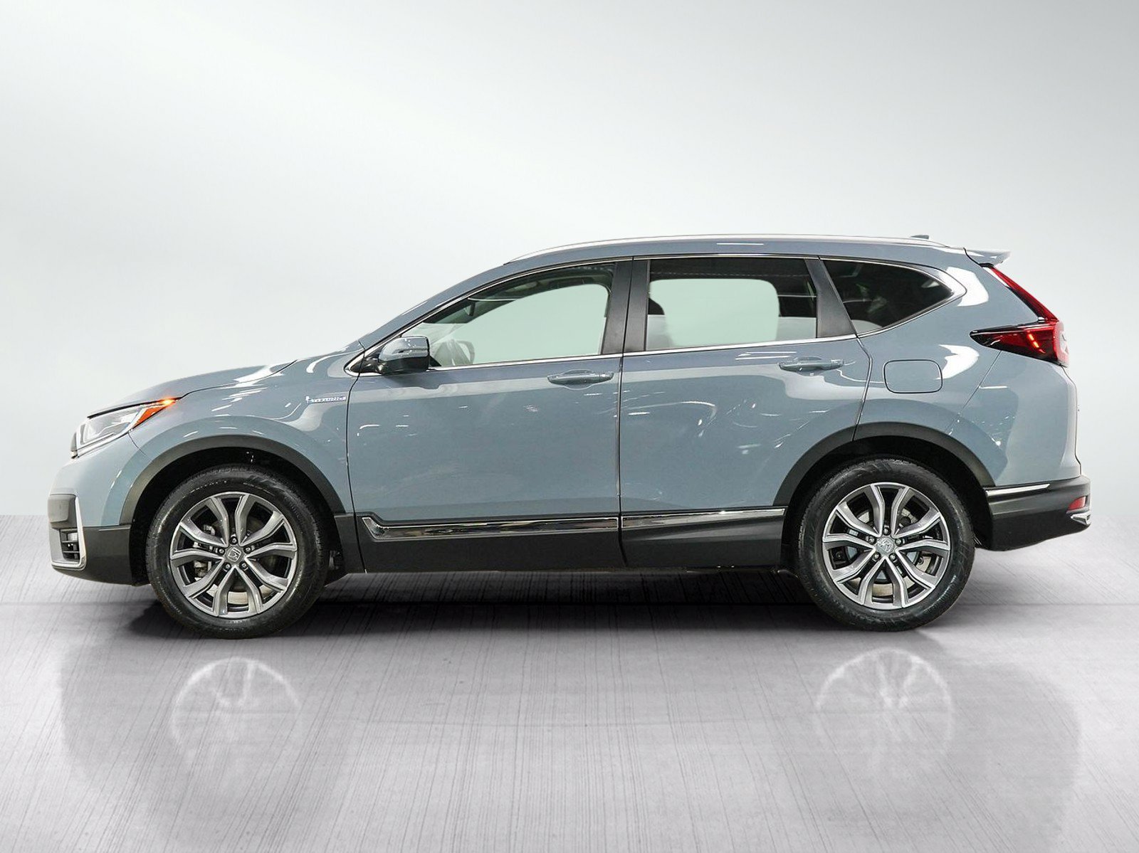 Used 2021  Honda Touring AWD image 2