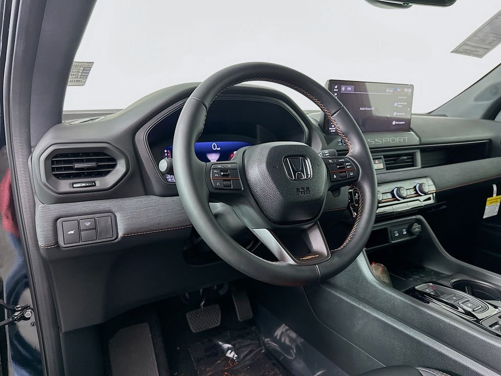 New 2026 Crystal Black Pearl Honda TrailSport Blackout image 9