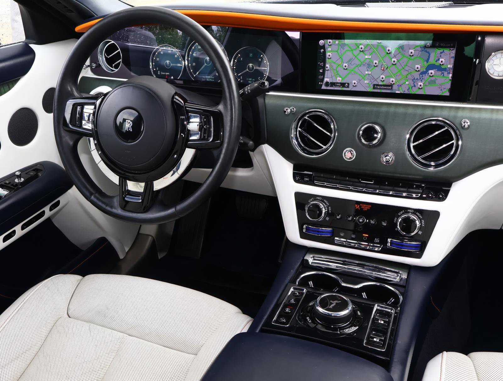 Used 2022 Midnight Rolls-Royce Base image 9