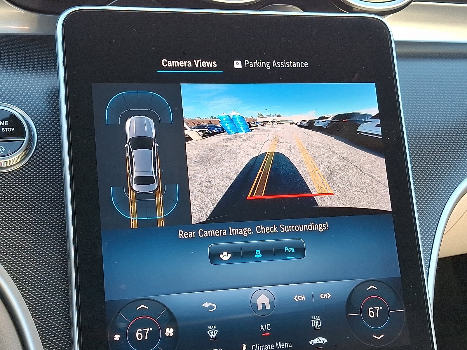 2025 Mercedes-Benz C-Class Sedan C 300 - Photo 17