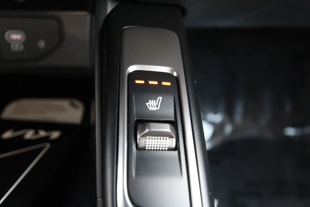 New 2026 Silver Kia S image 14