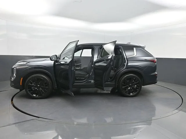 New 2026 Gray Mitsubishi LE image 39