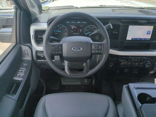 2025 Ford F-450 Super Duty Chassis Cab XL - Photo 15