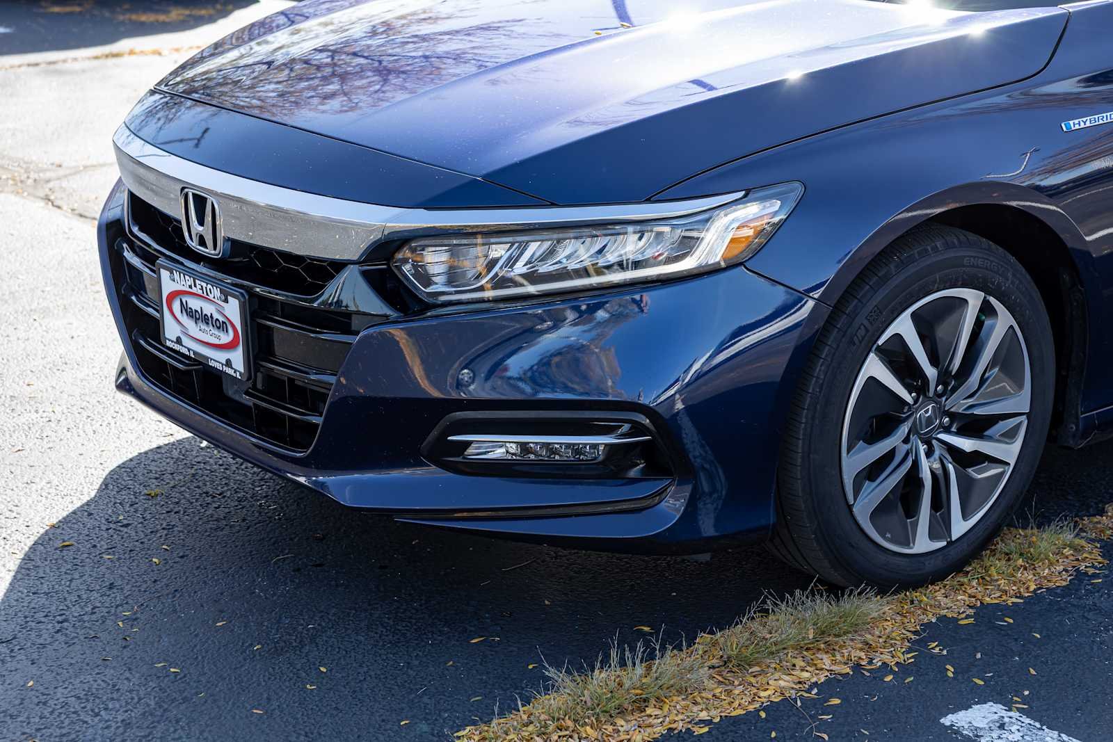 Used 2020 Obsidian Blue Pearl Honda EX image 34