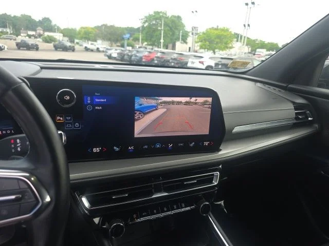 Used 2025 Gray Chevrolet LT image 18