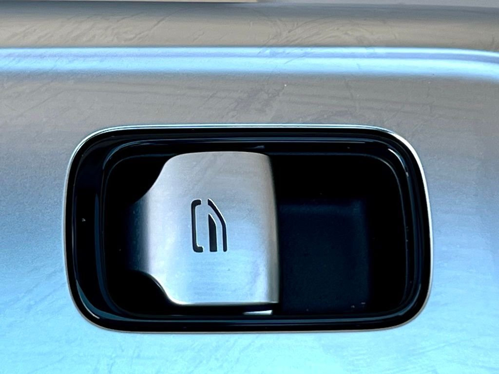 2024 Mercedes-Benz C-Class Sedan C 300 - Photo 32