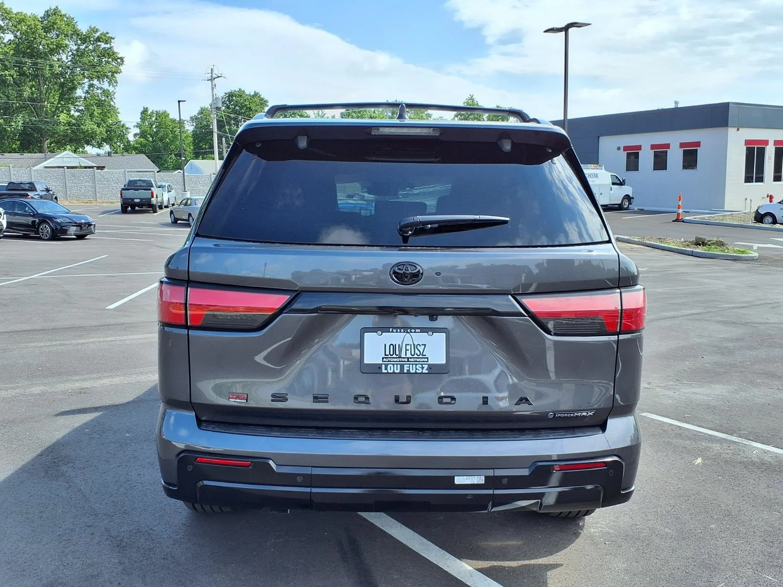 New 2026 Magnetic Gray Metallic Toyota  Platinum image 23