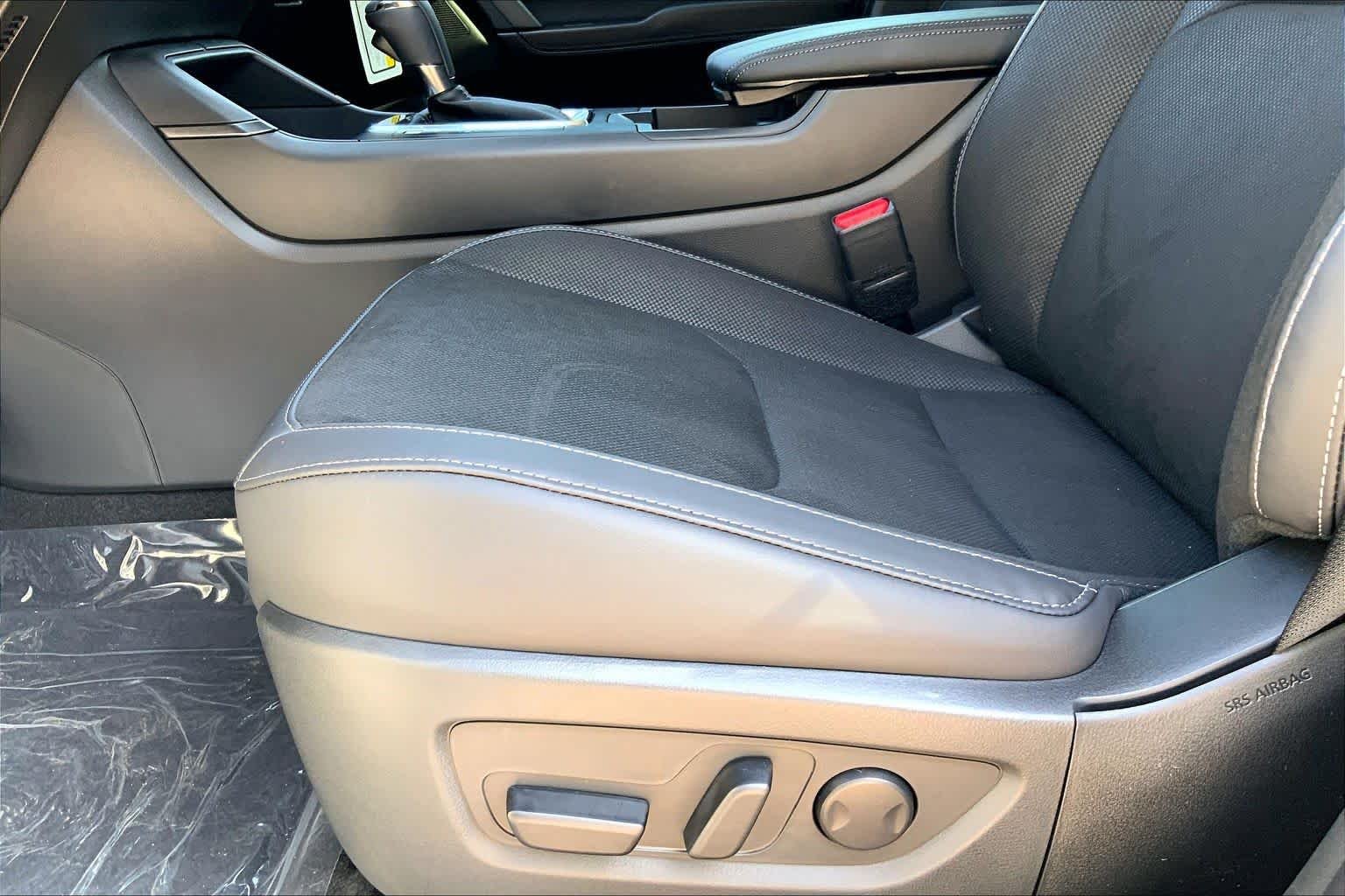New 2026 Rhodium White Metallic Mazda 2.5 S Preferred AWD image 20