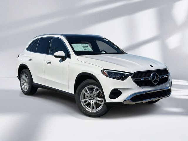 New 2026 Polar White Mercedes-Benz GLC 300 image 2