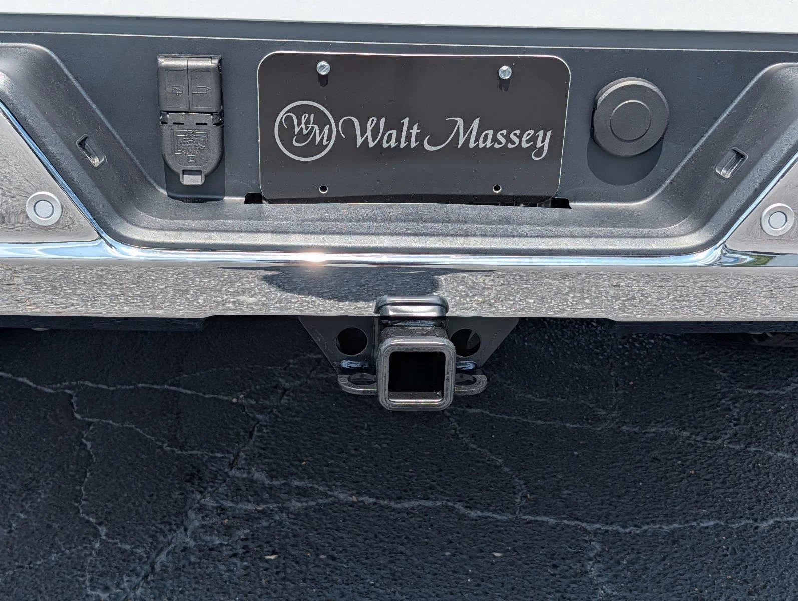 New 2026 Summit White GMC SLT image 36