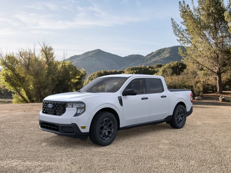New 2026 Space White Metallic Ford XLT image 26
