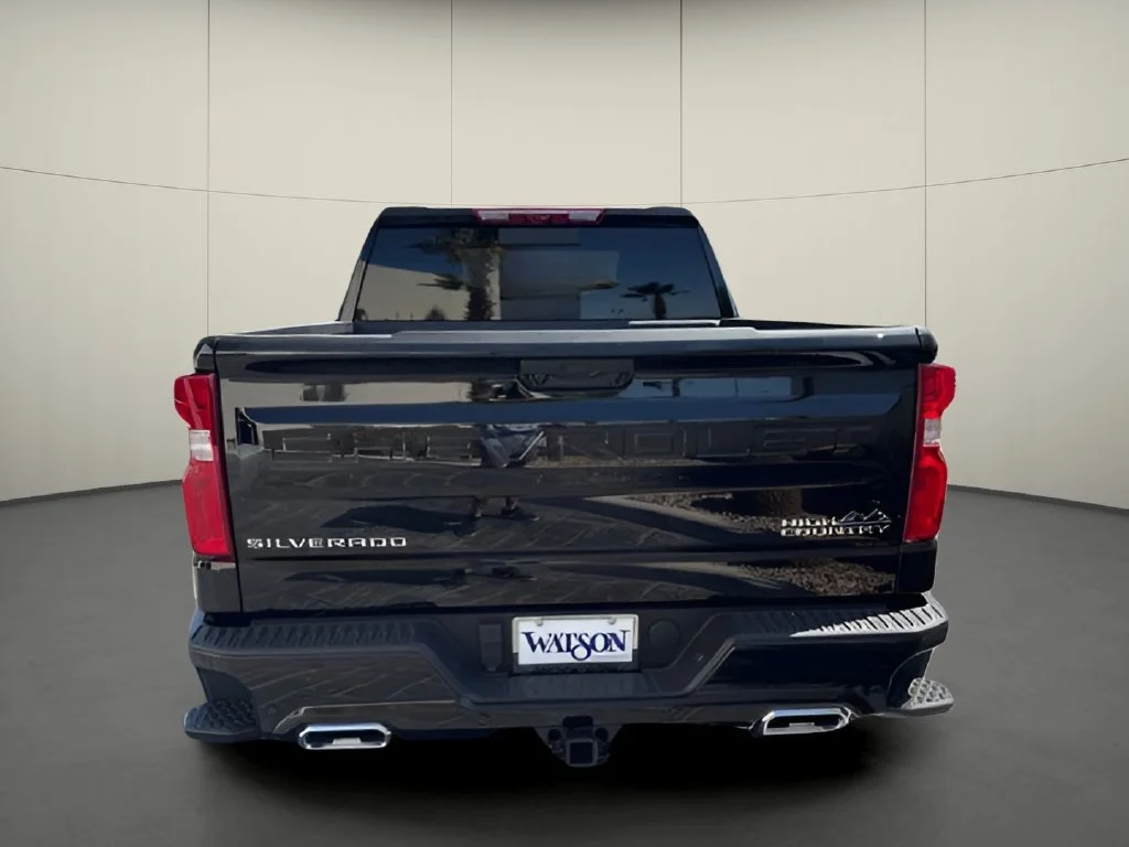 New 2026 Black Chevrolet High Country image 4