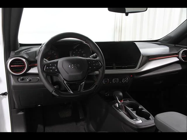 2024 Chevrolet Trax RS - Photo 6