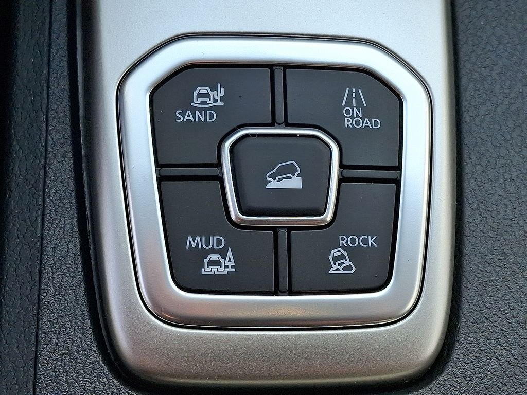 2026 Nissan Frontier — photo 15