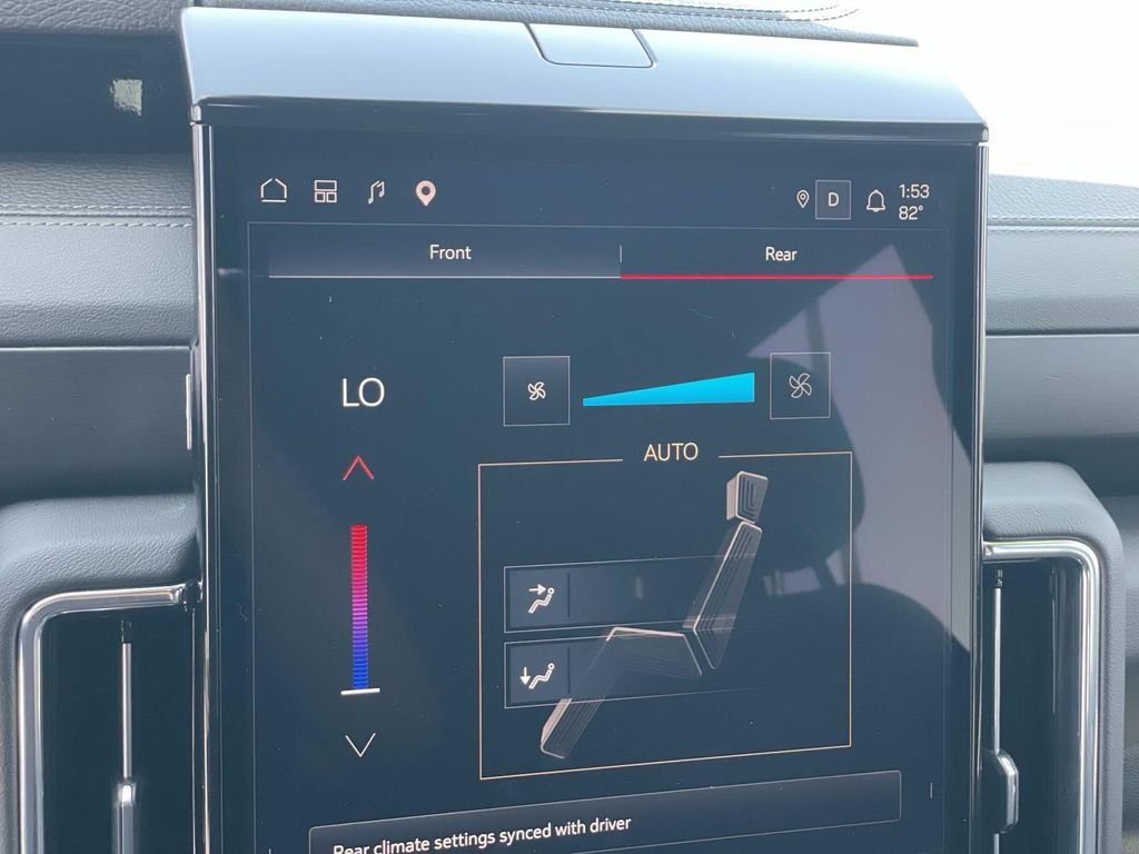 2025 GMC Yukon Denali - Photo 15