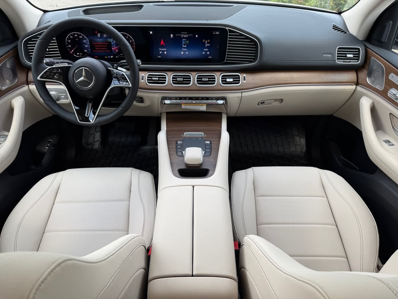 New 2026 MANUFAKTUR Moonlight White Metallic Mercedes-Benz GLE 350 image 12