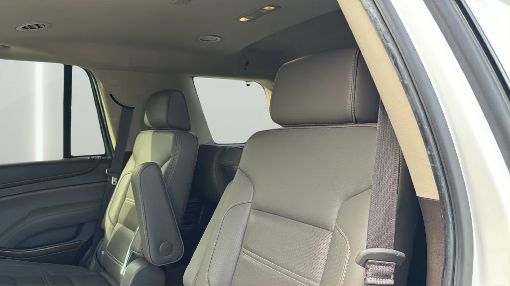 Used 2019 White GMC Denali image 24