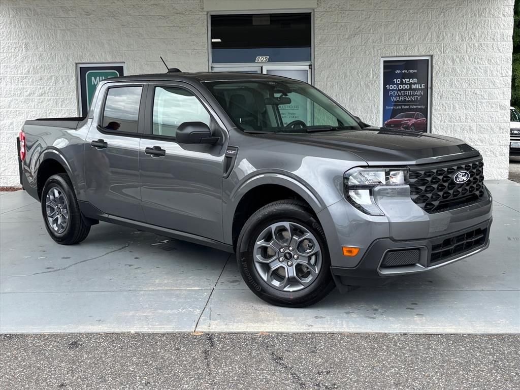 New 2026 Carbonized Gray Metallic Ford XLT image 1