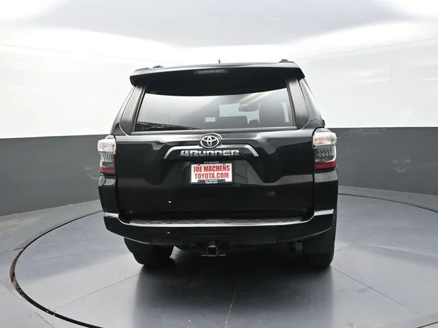 Used 2023 Black Toyota SR5 Premium image 7