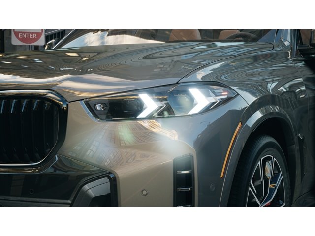 New 2026 Dravit Grey Metallic BMW xDrive40i image 6
