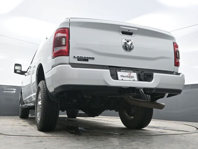 Used 2024 White Ram Laramie image 41
