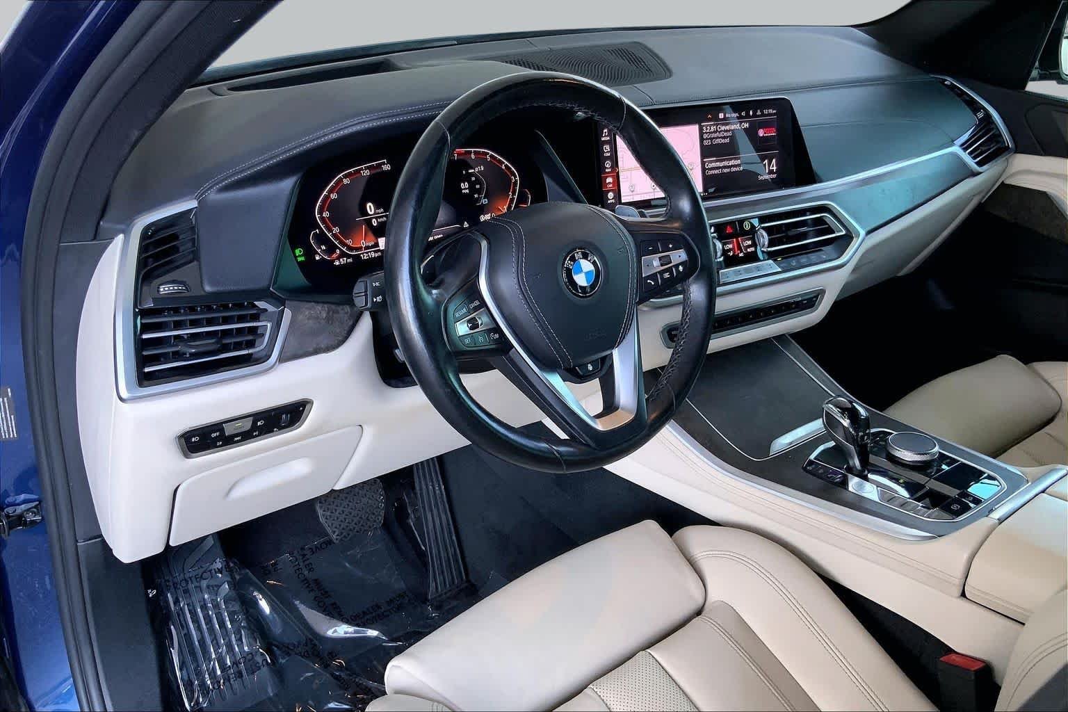 Used 2020 Phytonic Blue Metallic BMW xDrive40i image 18