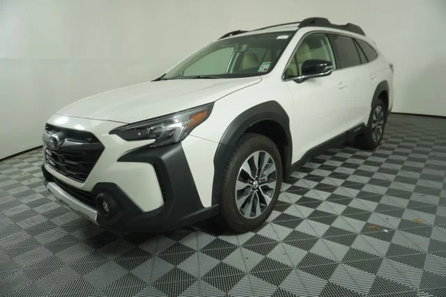 Certified Used 2025 Crystal White Pearl Subaru Limited image 3