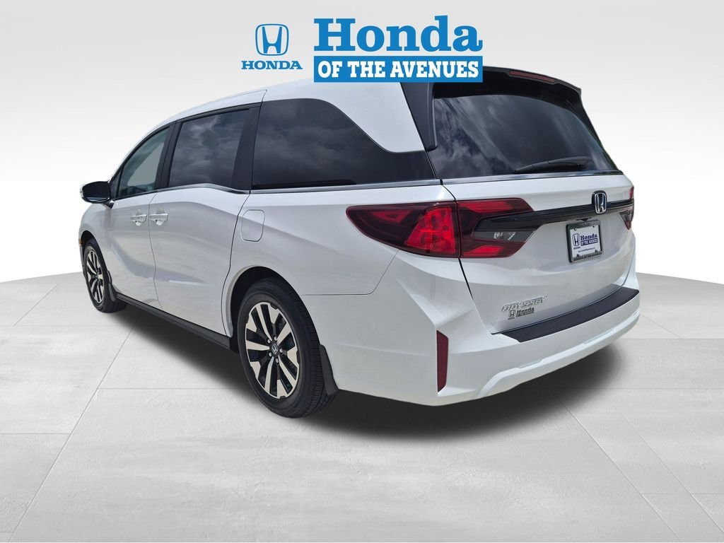 New 2026 Platinum White Pearl Honda EX-L image 5