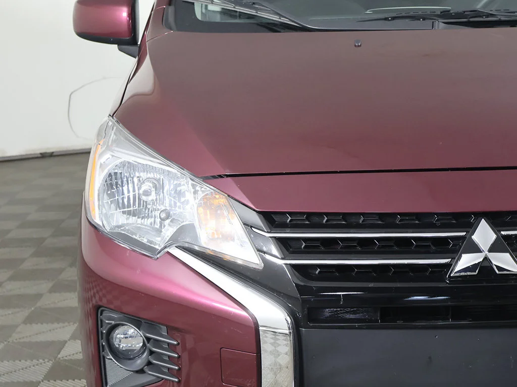 Used 2024 Red Mitsubishi LE image 11