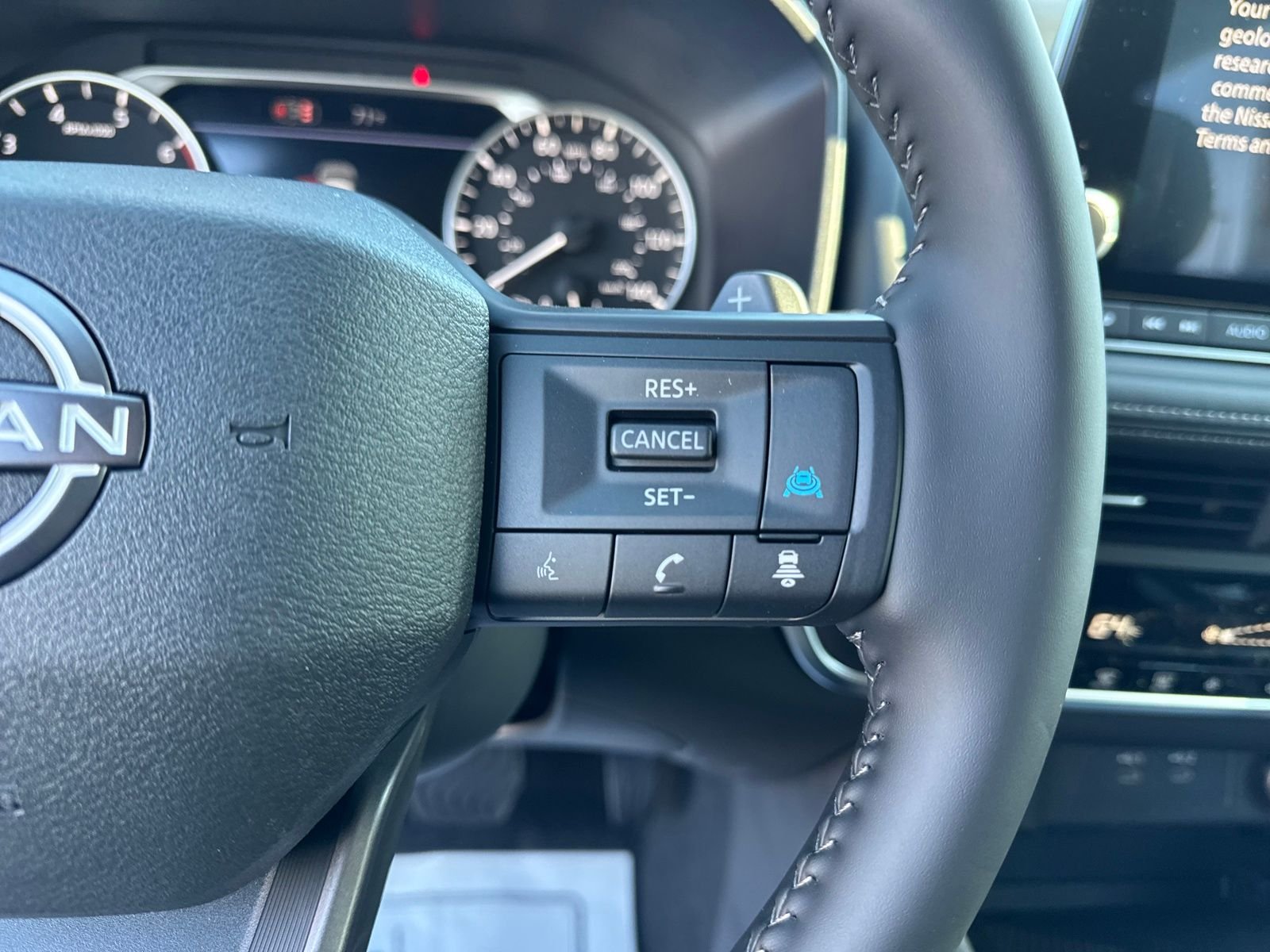 New 2026 Nissan Rogue SV 4D Sport Utility