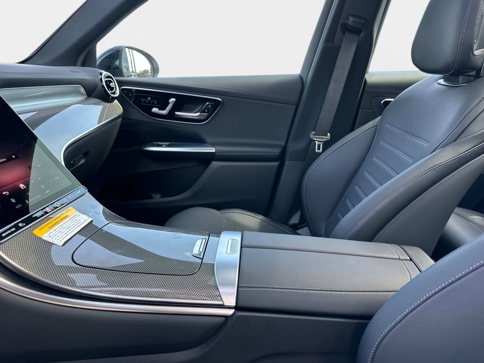 2025 Mercedes-Benz GLC AMG GLC43 - Photo 24