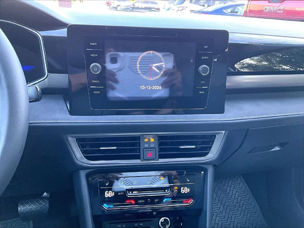 New 2027 Black Volkswagen 1.5T SE Black image 15