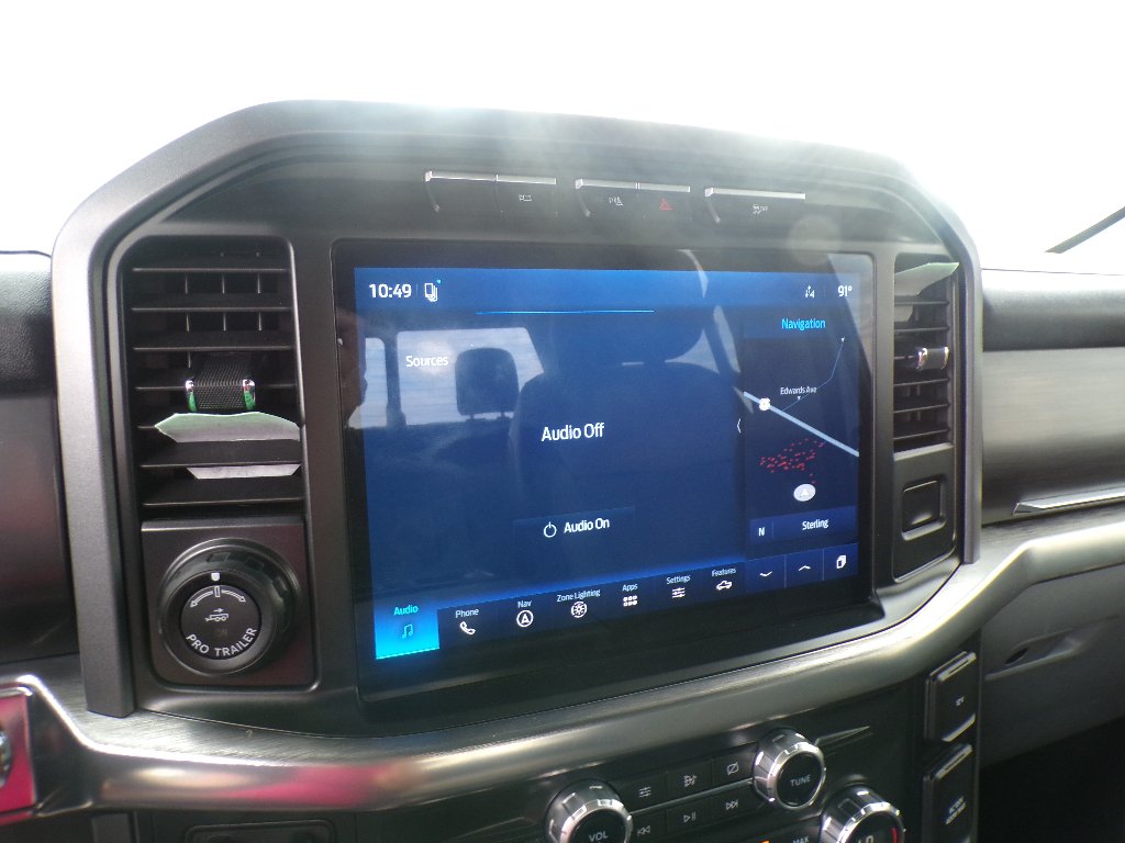 Used 2021 Space White Metallic Ford LARIAT image 28